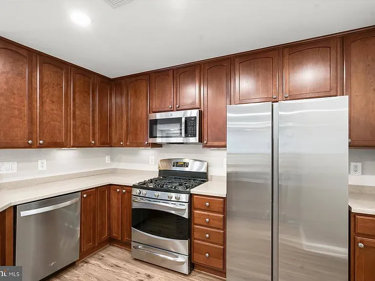 11214 Wortham Crest Cir — Photo 27