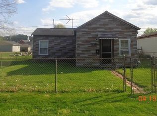 2010 Beech St, Kenova, WV 25530