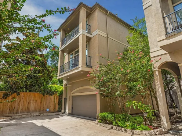 6830 Staffordshire Blvd, Houston, TX 77030
