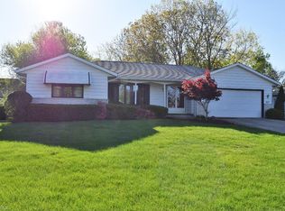 487 Tally Ho Ln, Richmond Heights, OH