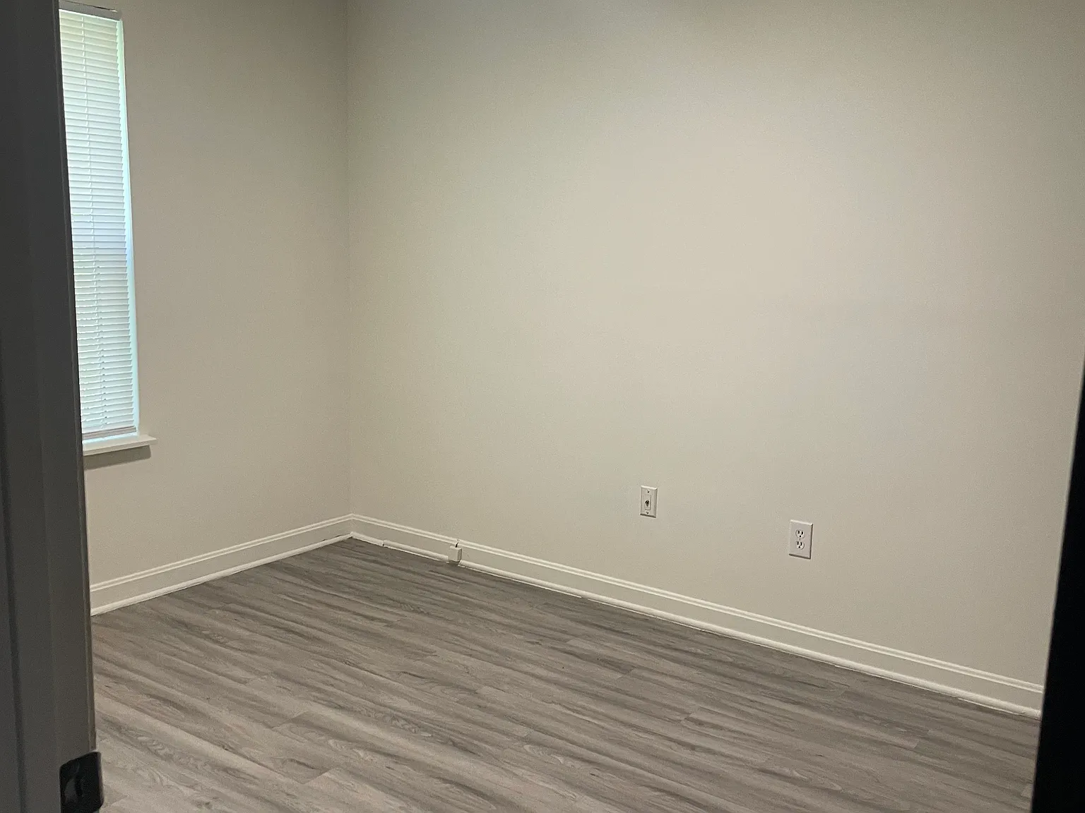 2 bed, 850 sqft, $995 — Photo 4