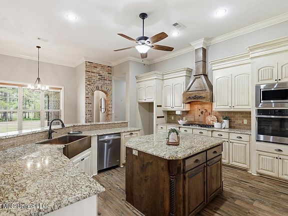 5th image of this home