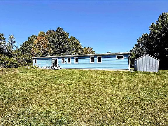 4th image of 41 Jacques St