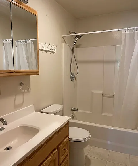 14351 N Lakeshore Dr — Photo 10