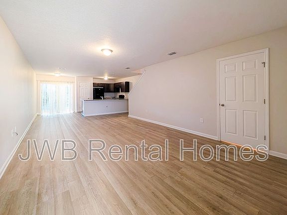 3rd image of 7844 Playschool Ln