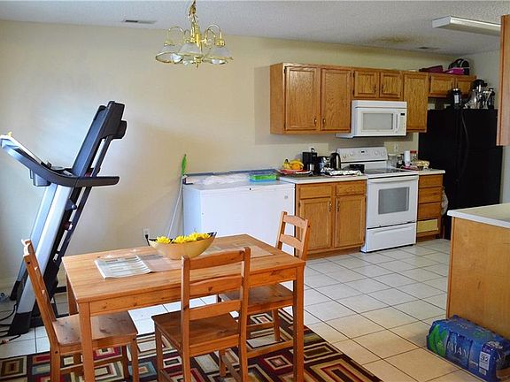 5th image of 4292 W Bell Flower Dr