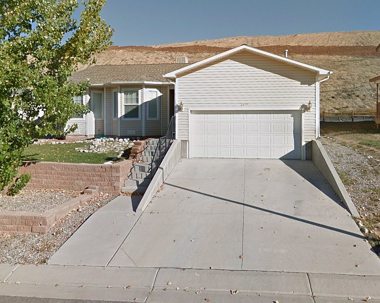 1st image of 2474 Pioneer Way