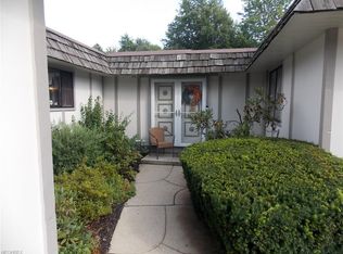 10145 Tradewinds Cv, Aurora, OH 44202