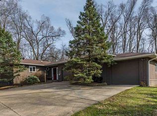 1915 W 51st St, Davenport, IA 52806