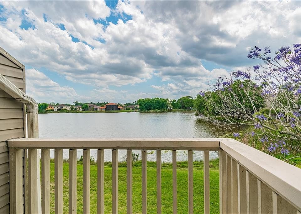 1st image of 6924 Lake Place Ct