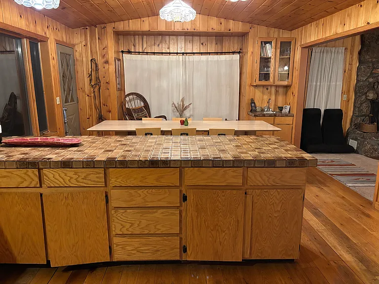 230 Spruce Dr — Photo 34