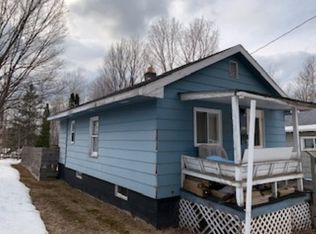 212 N Birch St, Lanse, MI 49946