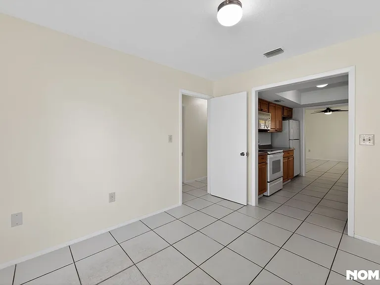 253 Glenwood Ave — Photo 7