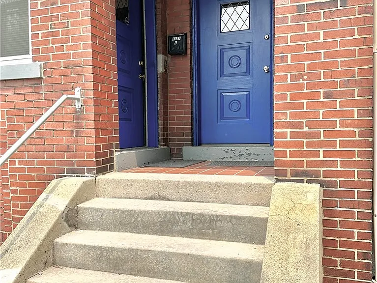 5127 Liberty Ave #2 — Photo 2
