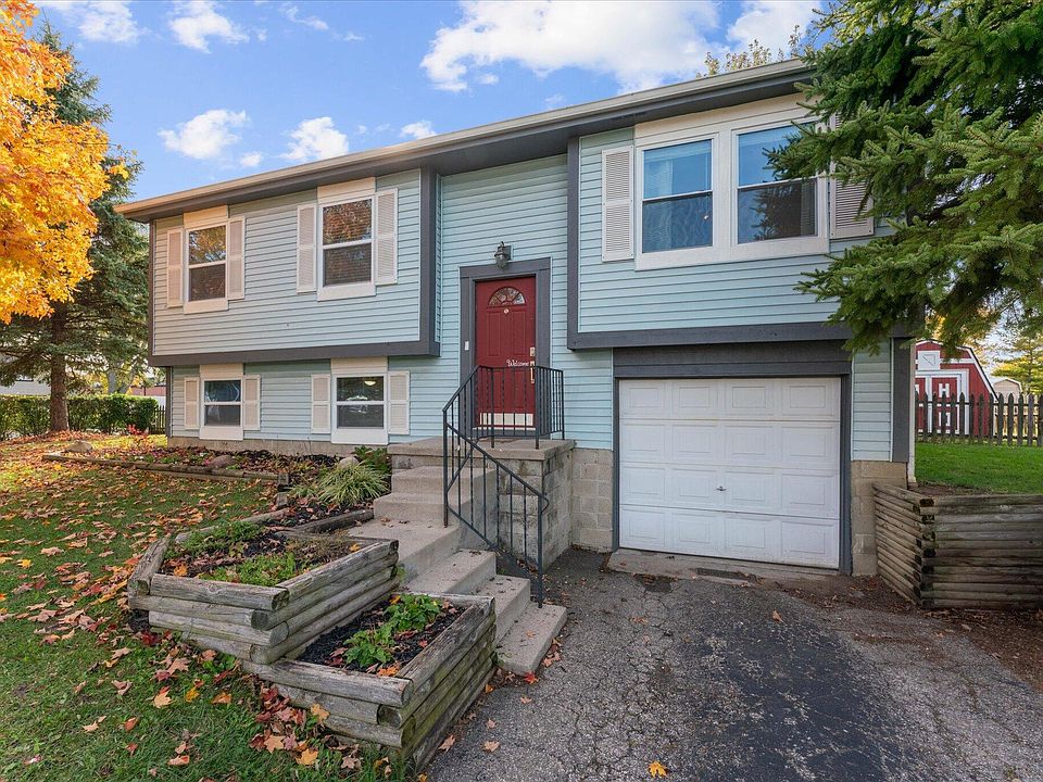 1st image of 385 Idlebrook Ct