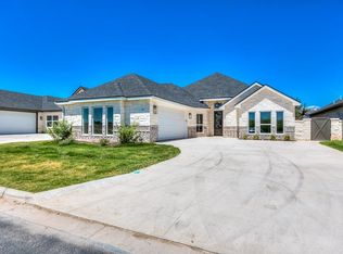 5325 Riviera Ln, San Angelo, TX 76904