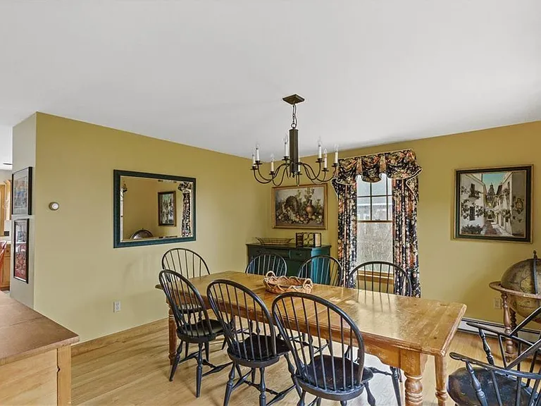 2 Easton Ter — Photo 22
