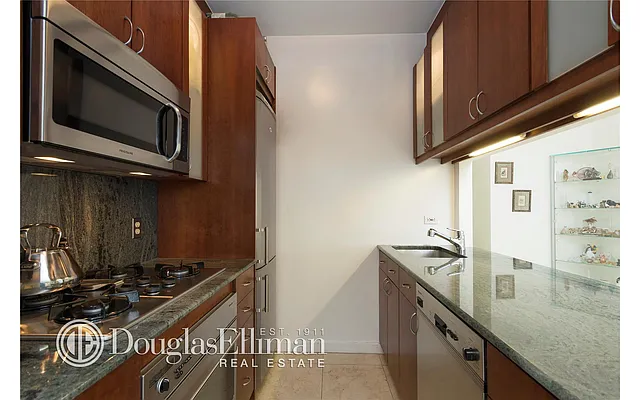 Sold by Douglas Elliman | media 3