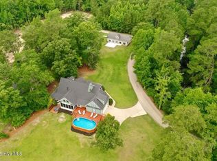 609 Long Point Rd, Chocowinity, NC 27817
