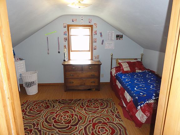 Upstairs bedroom