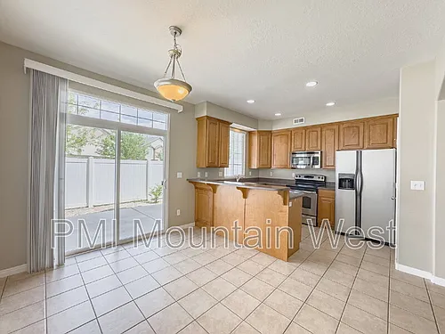 948 Chelsea Ln Photo 1