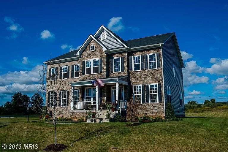 1st image of 16585 Levade Dr