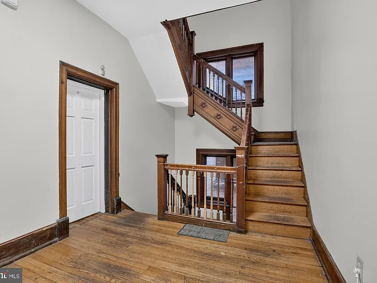 4011 Pine St — Photo 14