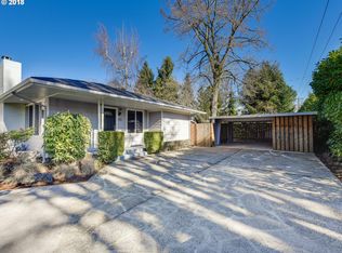 725 NE Sunrise Ln, Hillsboro, OR 97124