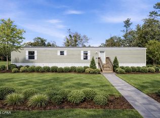 11907 Evergreen St, Fountain, FL 32438