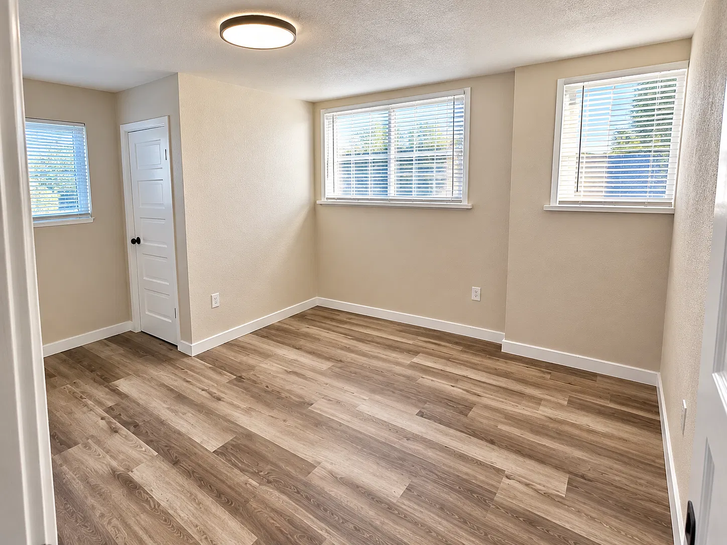 2 bed, 650 sqft, $1,450 — Photo 4