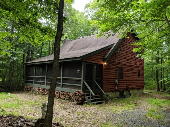 State Park Dr, Gouldsboro, PA 18424