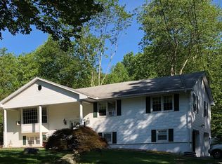 3 Colonial Dr, Danbury, CT 06811