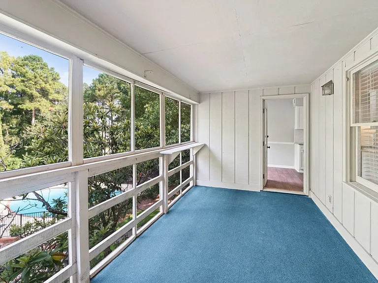 Villas on Briarcliff — Photo 12
