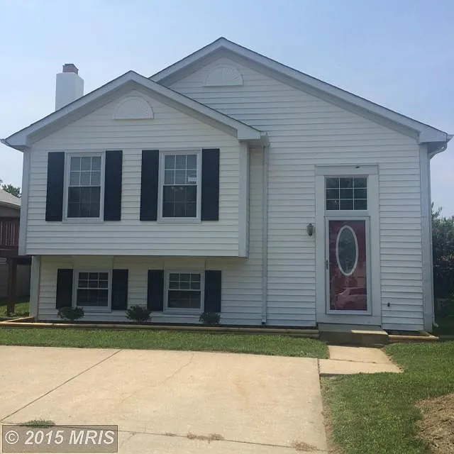366 Stratford Ave photo 1
