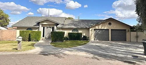 1259 S 40th Dr Photo 1