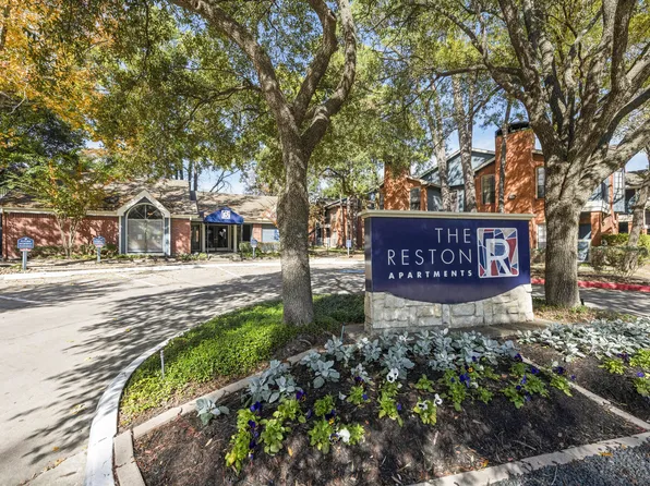 The Reston Apartments