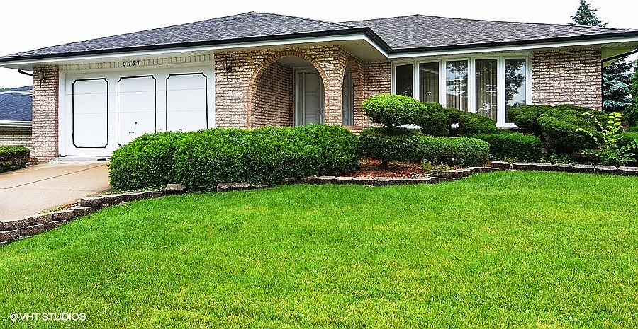 1st image of 9757 S Cambridge Ct