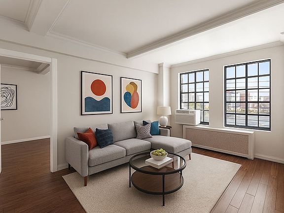 2nd image of 5 Tudor City Pl APT 1132