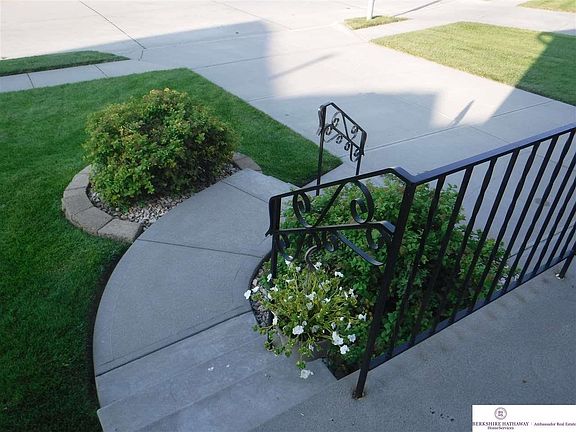4th image of 14418 Canyon Dr