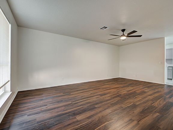 4th image of 4222 Willowisp Dr