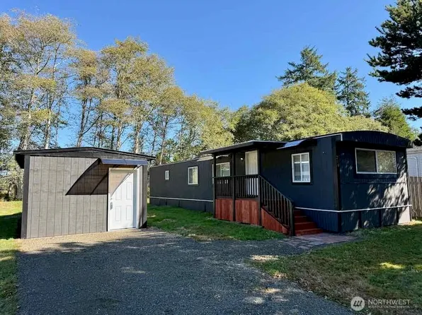 210 E Rain Street, Ocean Shores, WA 98569