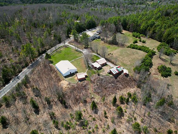 2nd image of 868 Paris Road