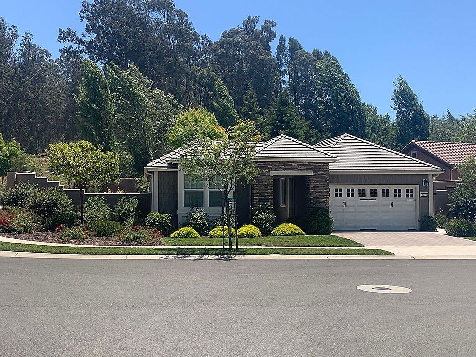 1st image of 1677 Louise Ln