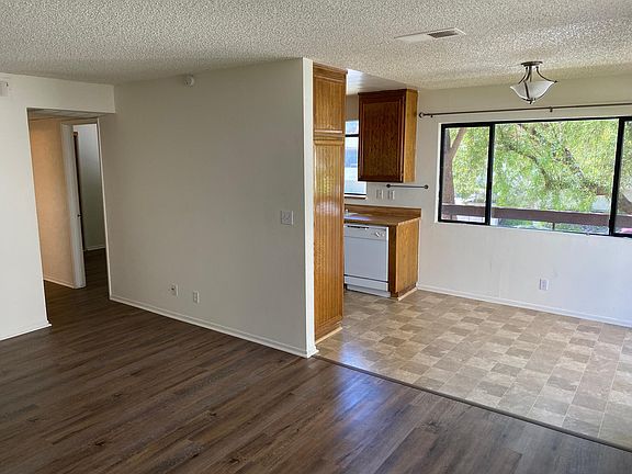 3rd image of 27930 Tyler Ln Unit 401