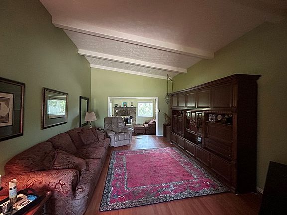 5th image of 807 Northside Dr