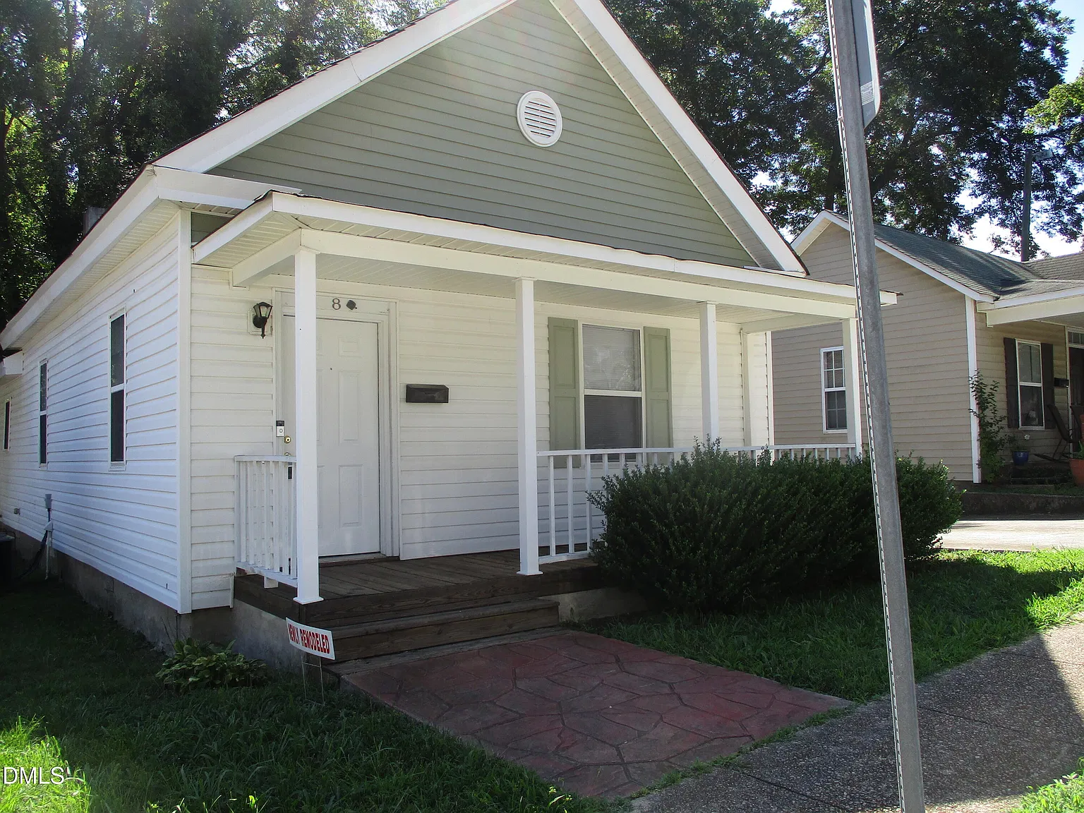 2 bed, 2.0 bath, $1,800 — Photo 2