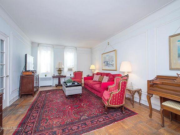 2nd image of 305 W 104th St #1D