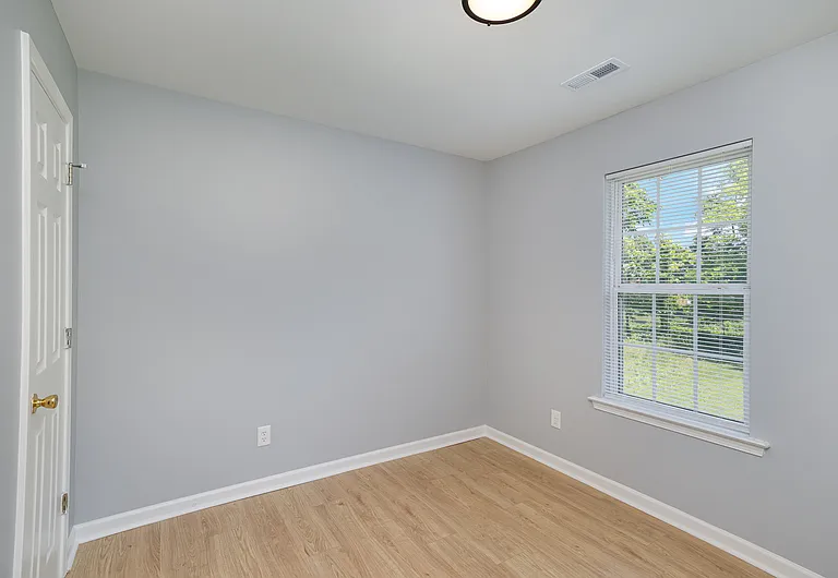 4206 Wilson Ln — Photo 15