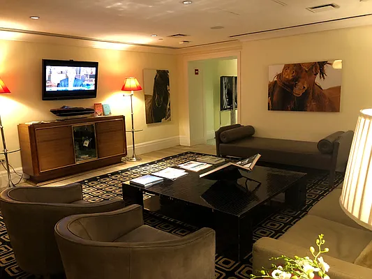 Rented by Metropolis Real Estate of Manhattan | media 41