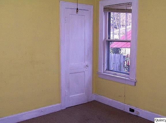 Home for Sale in Quincy, IL $69,900